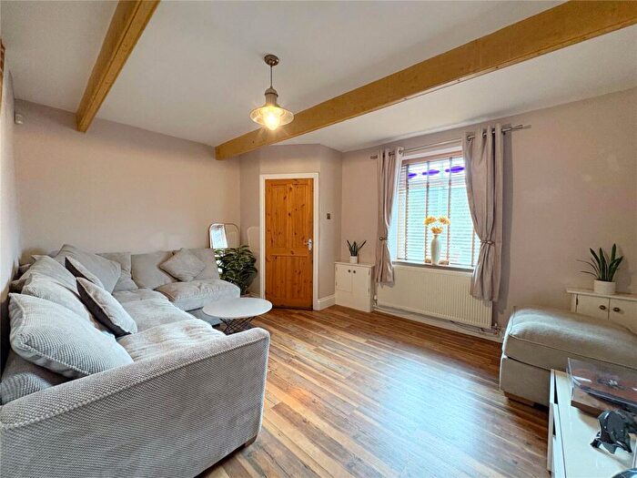 3 Bedroom End Of Terrace House For Sale In Manchester Road, Haslingden, Rossendale, BB4