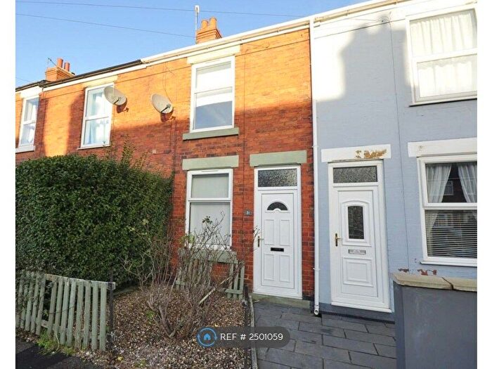 2 Bedroom Terraced House To Rent In Lord Roberts Road, Chesterfield, S40