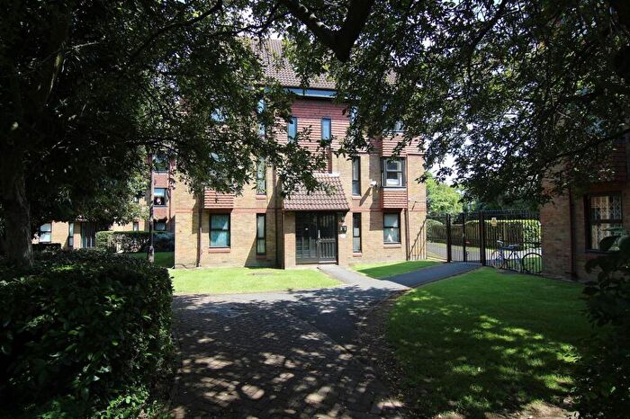 Studio To Rent In Coopers Close, London, E1