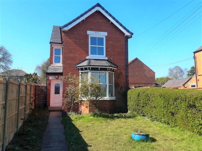 3 Bedroom Detached House To Rent In Station Road, Bawtry, Doncaster, DN10