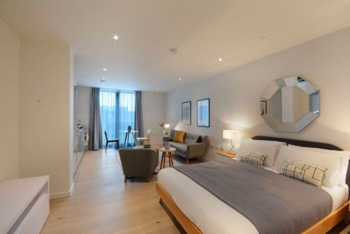 Studio To Rent In St Gabriel Walk, Elephant And Castle, SE1