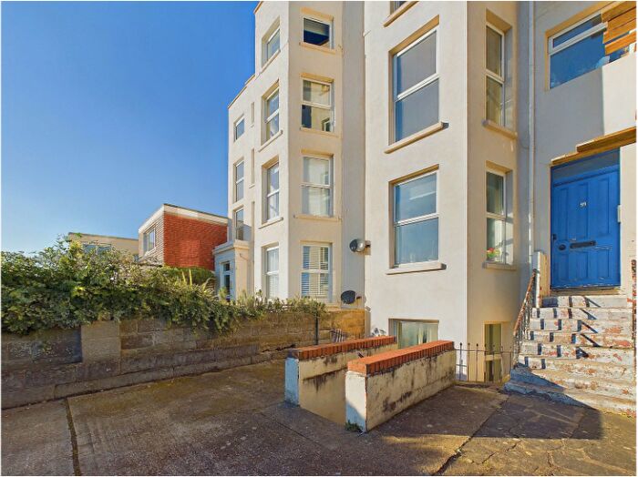 1 Bedroom Flat To Rent In Brighton Road, Lancing, BN15