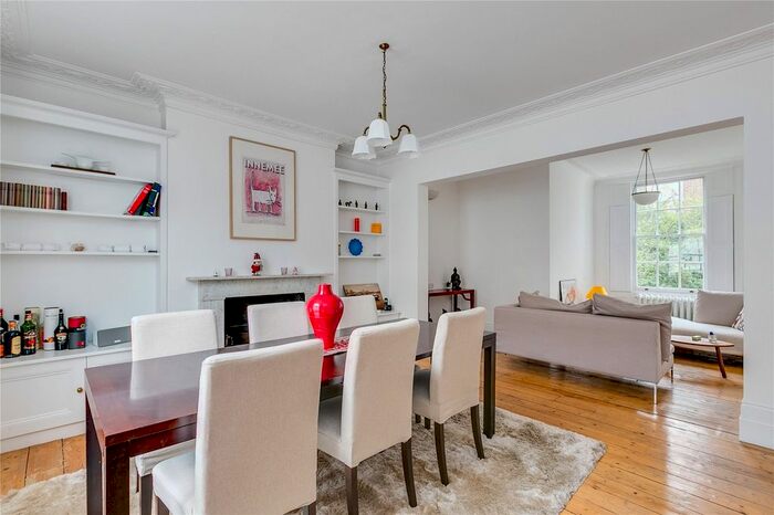 4 Bedroom End Of Terrace House To Rent In Gerrard Road, Islington, London, N1