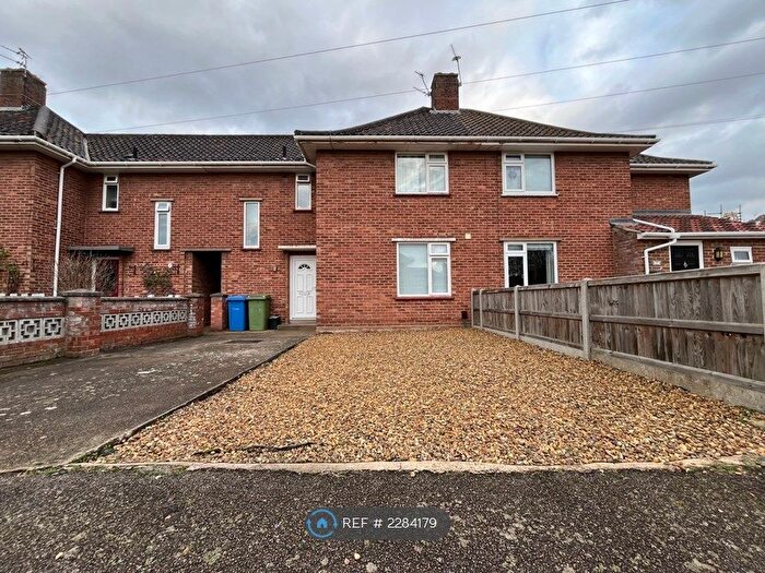 5 Bedroom Semi-Detached House To Rent In Nasmith Road, Norwich, NR4