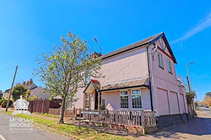 5 Bedroom Detached House For Sale In Kiln Road, Thundersley, SS7