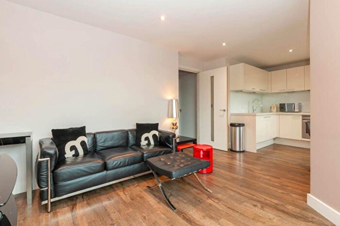 2 Bedroom Apartment To Rent In Orion, Navigation Street, B5