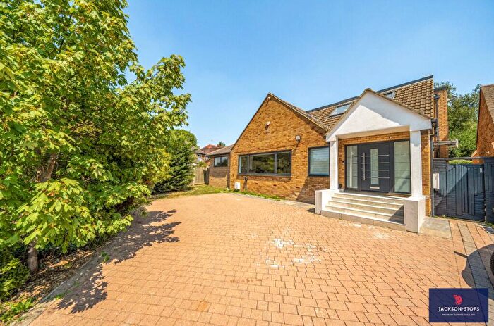 6 Bedroom Detached House To Rent In Bradwell Road, Loughton, Milton Keynes, Buckinghamshire, MK5