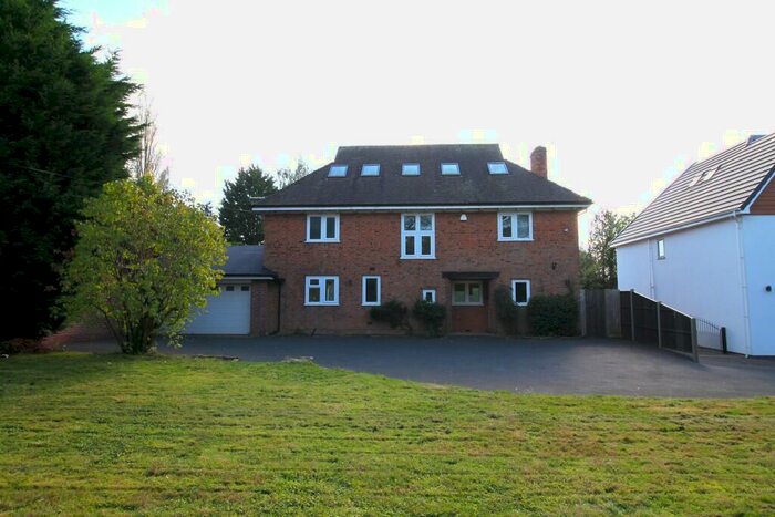 5 Bedroom Detached House To Rent In Rednal Road, Kings Norton, Birmingham, B38