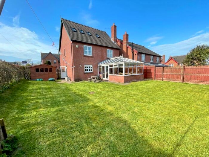 5 Bedroom Detached House For Sale In Laikin View, Calthwaite, Penrith, CA11