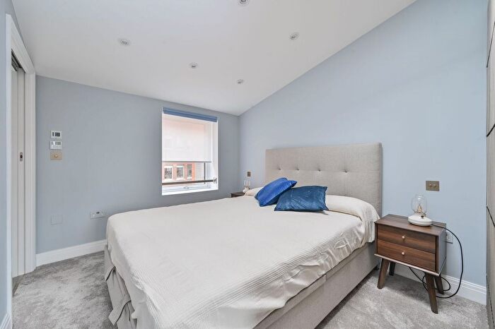 2 Bedroom Flat To Rent In Newport Court, Covent Garden, London, WC2H