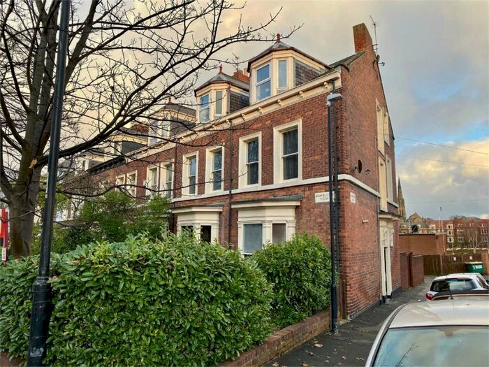 2 Bedroom Apartment To Rent In Humbledon View, Ashbrooke, Sunderland, Tyne And Wear, SR2