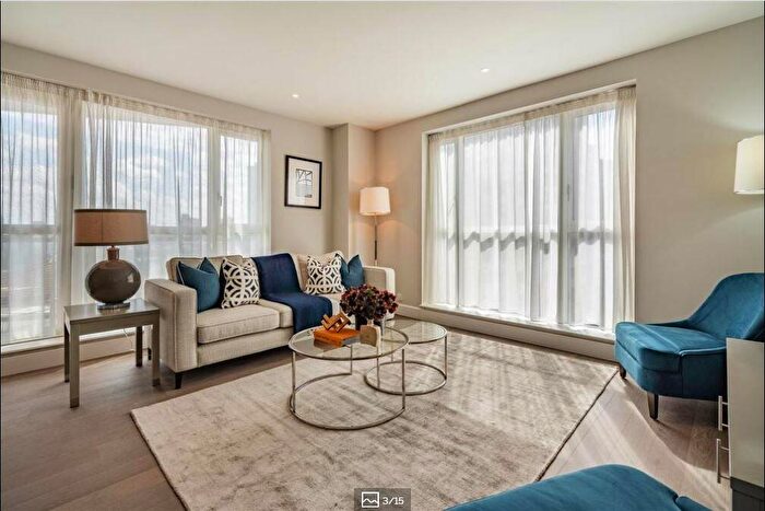 2 Bedroom Flat To Rent In Westferry Circus, Canary Wharf, London, E14