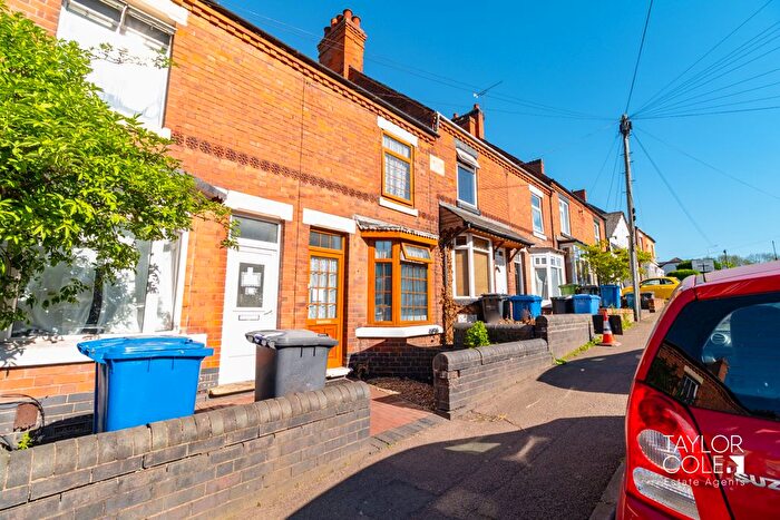 5 Bedroom Terraced House For Sale In Tamworth Road, Two Gates, Tamworth, B77