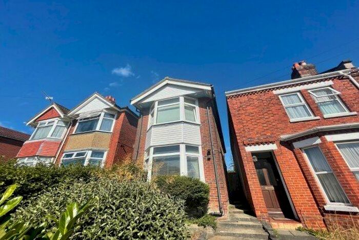 3 Bedroom Property To Rent In Broadlands Road, Southampton, SO17
