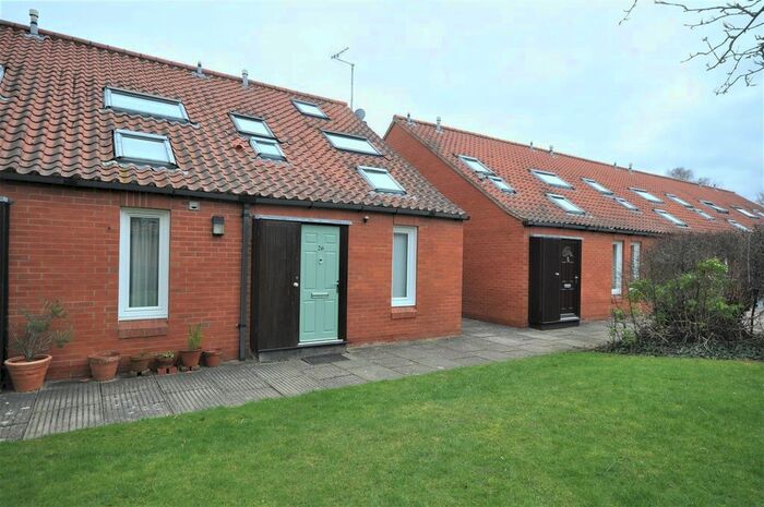 1 Bedroom Maisonette To Rent In West Moor Lane, Heslington, York, YO10