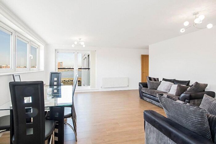 2 Bedroom Flat To Rent In Cumberland House, Erebus Drive, SE28