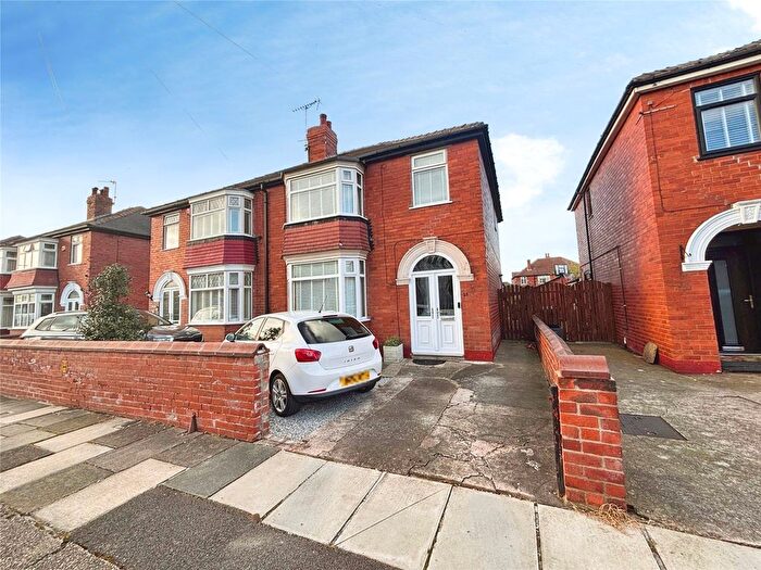 3 Bedroom Semi Detached House For Sale In Firbeck Road, Bennetthorpe, Doncaster, South Yorkshire, DN4