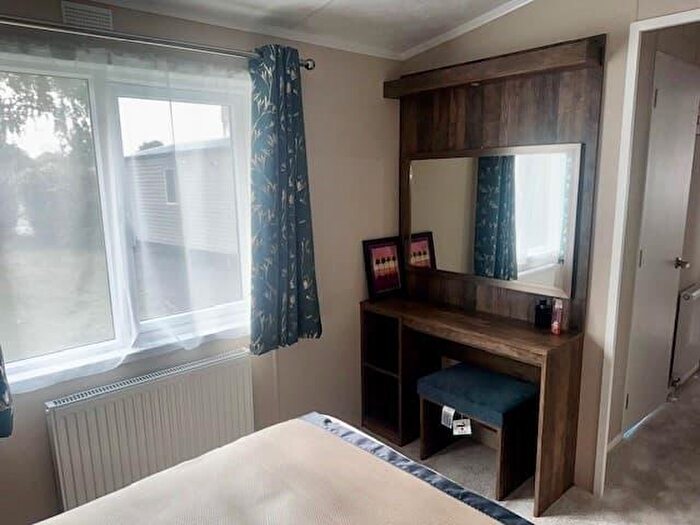 2 Bedroom Caravan For Sale In Pemberton Avon, Carlton Meres Holiday Park, Carlton, Saxmundham, Suffolk, IP17
