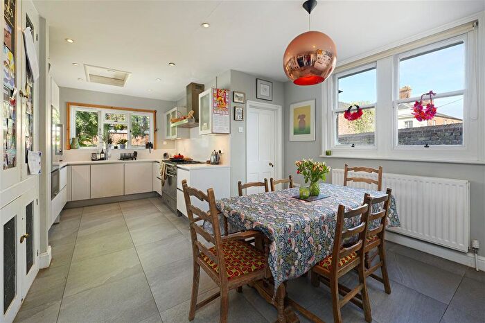 4 Bedroom Detached House For Sale In Barty House, Newton Road, Faversham, ME13