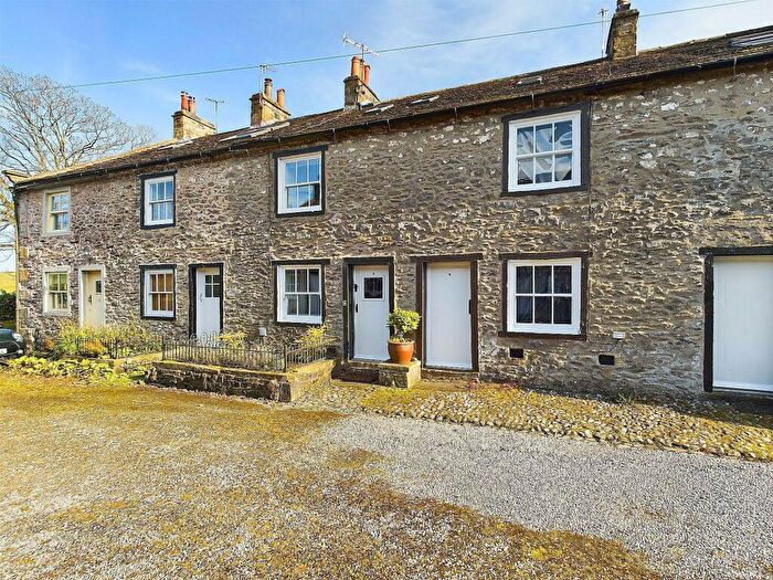 3 Bedroom Cottage To Rent In Bell Busk, Bell Busk - North Yorkshire, BD23