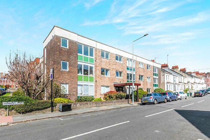 2 Bedroom Flat To Rent In Herbert Road, Brighton, BN1