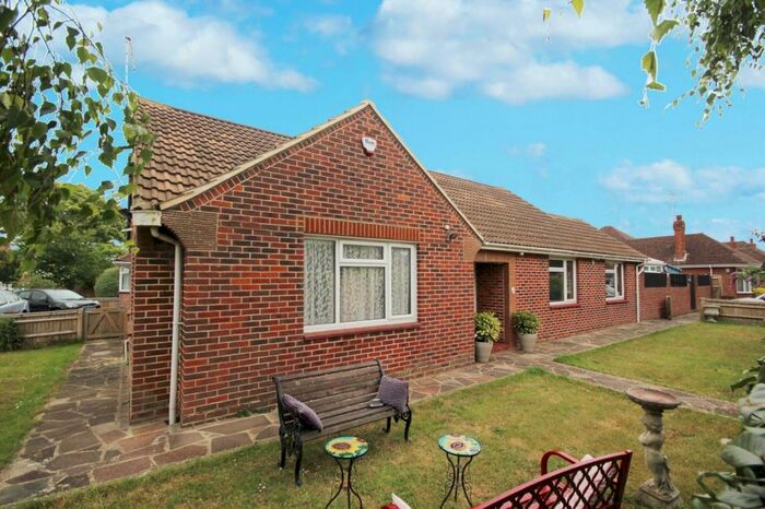 5 Bedroom Detached House To Rent In Alfriston Road, Worthing, West Sussex, BN14