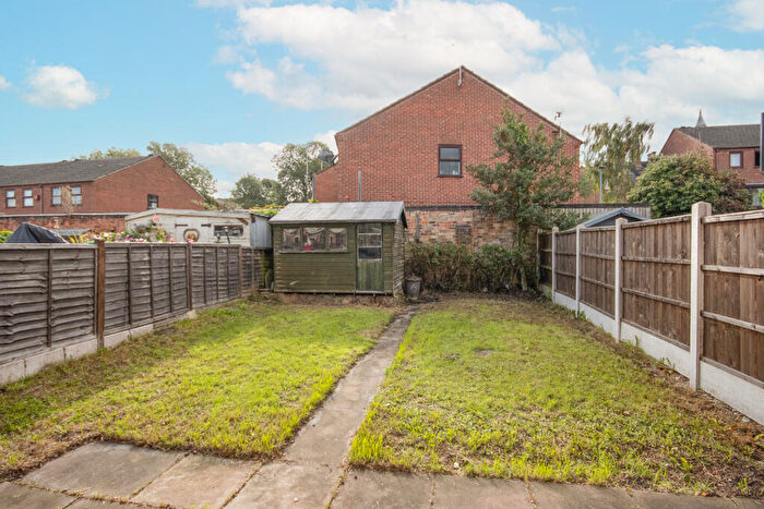 2 Bedroom Detached House For Sale In Great Northern Road, Derby, DE1