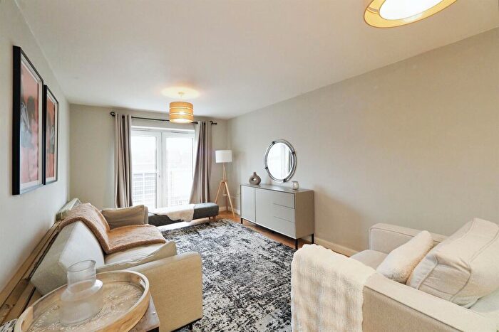 1 Bedroom Flat For Sale In Biggin Street, Loughborough, LE11