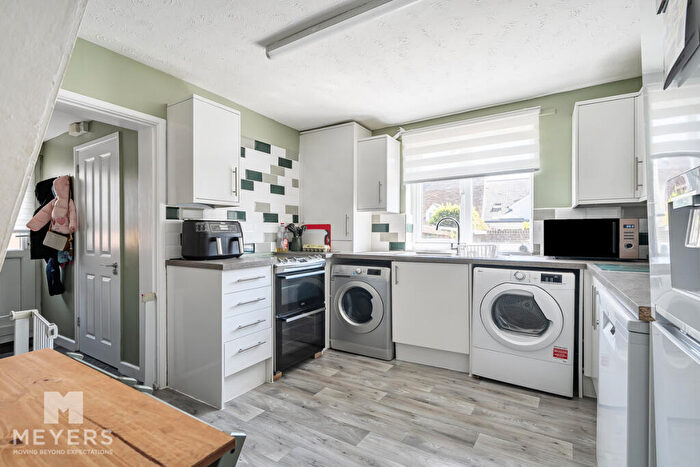 2 Bedroom End Of Terrace House For Sale In New Street, Wareham, BH20 - Photo 4