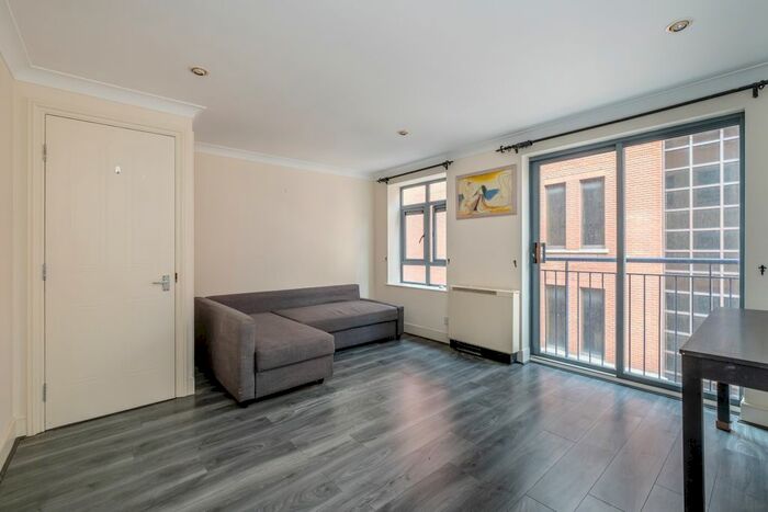 2 Bedroom Flat To Rent In Bridgewater Square, London, EC2Y