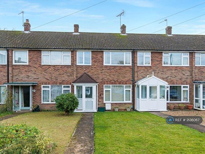 3 Bedroom Terraced House To Rent In Stubbs End Close, Amersham, HP6