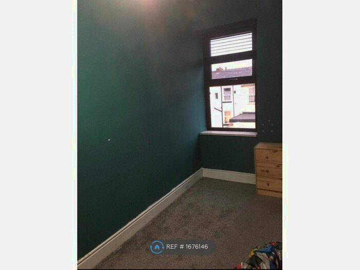 4 Bedroom Terraced House To Rent In Regent Street, Bury, BL9