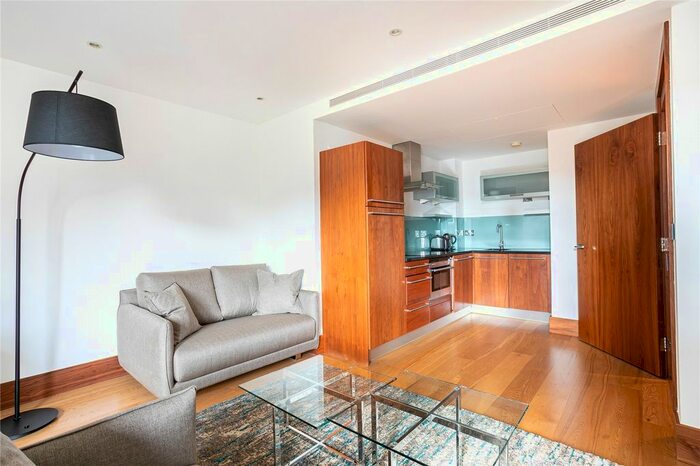 1 Bedroom Flat To Rent In Baker Street, London, NW1