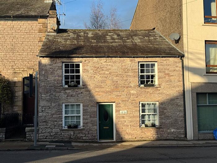3 Bedroom Terraced House For Sale In High Street, Kirkby Stephen, CA17