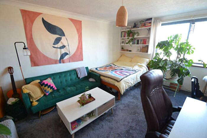 Studio To Rent In Mayflower House, Cambridge, CB4