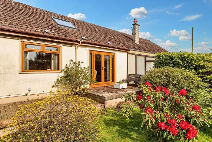 4 Bedroom Semi-Detached House For Sale In Mossgiel Cottages, Livingston, EH54