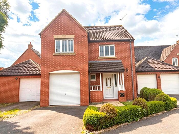 3 Bedroom Detached House For Sale In Millfield Close, Lower Quinton, Stratford-upon-Avon, Warwickshire, CV37