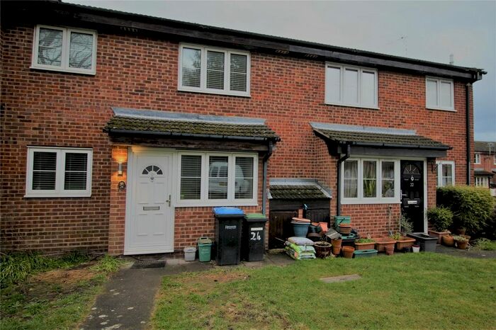 1 Bedroom Terraced House To Rent In Sycamore Walk, Englefield Green, Egham, Surrey, TW20
