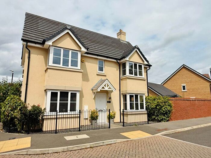 3 Bedroom End Of Terrace House For Sale In Copse View, North Moreton, OX11