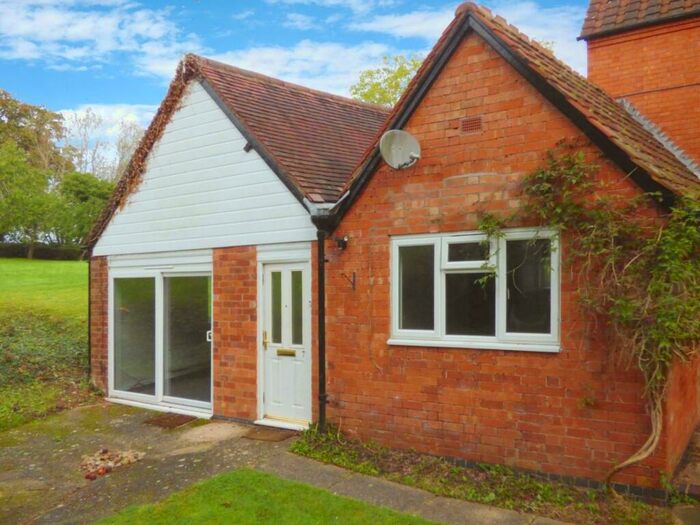 1 Bedroom Apartment To Rent In Campden Road, Clifford Chambers, CV37