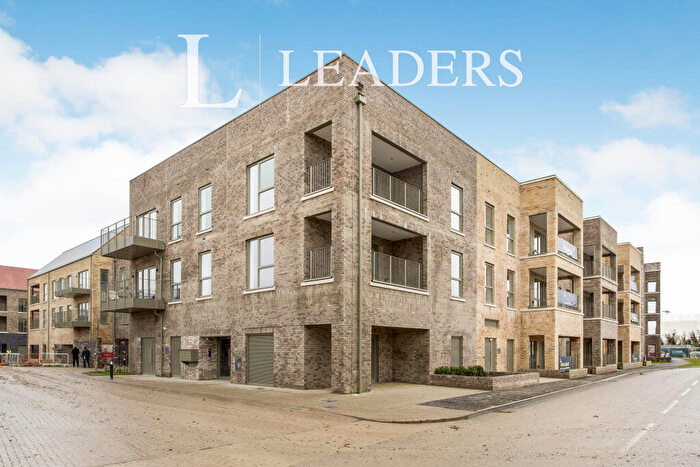 2 Bedroom Flat To Rent In Bragg Way, CB5