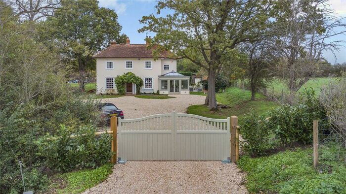 4 Bedroom Detached House To Rent In Spinning Wheel Lane, Binfield, Bracknell, Berkshire, RG42