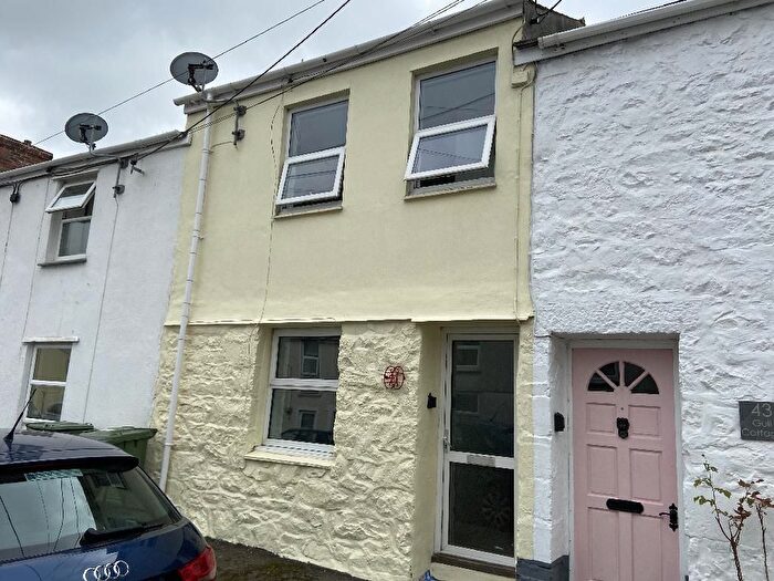 2 Bedroom Terraced House To Rent In St John's Street, Hayle, TR27