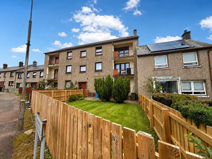 2 Bedroom Flat For Sale In The Corries, Claggan, PH33