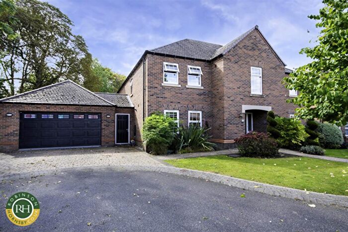 5 Bedroom Detached House For Sale In Burghley Court, Sprotbrough, Doncaster, DN5
