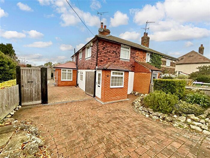 2 Bedroom End Of Terrace House For Sale In Swan Lane, Sellindge, Ashford, Kent, TN25