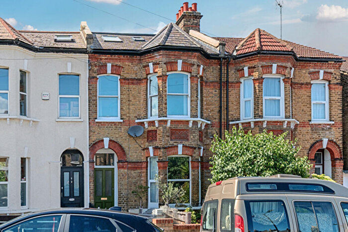 4 Bedroom Property For Sale In Dunstans Road, East Dulwich, London, SE22