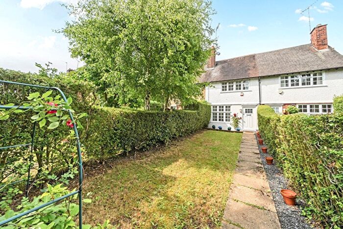 2 Bedroom Detached House For Sale In Falloden Way, Hampstead Garden Suburb, London, NW11