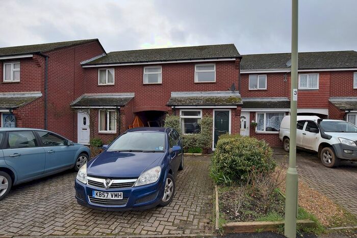 2 Bedroom Property To Rent In Carisbrooke Court, New Milton, Hampshire., BH25