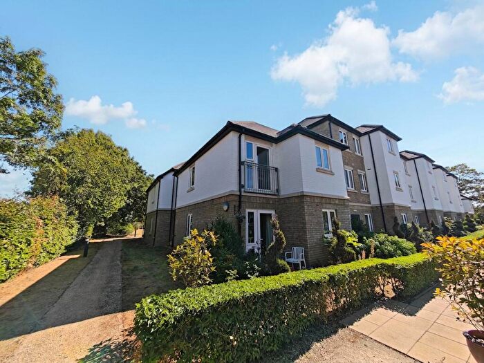 1 Bedroom Flat For Sale In Seymour Road, Trowbridge, BA14